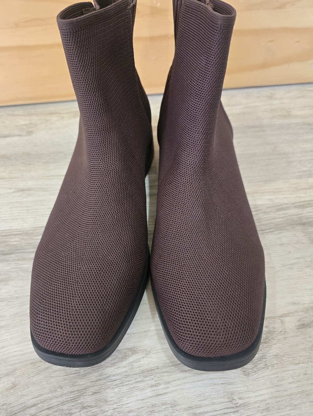 Vivaia Celina Square Toe Ankle Chelsea Boots Chocolate Brown W Size 11 US 42 EU - Picture 2 of 8